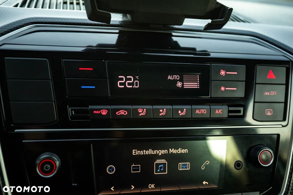 Volkswagen up! e-up - 31