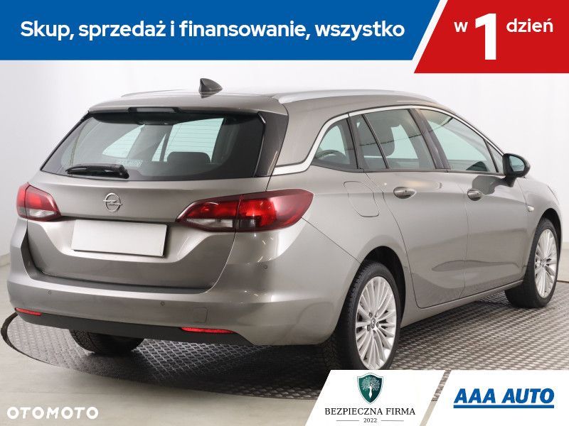 Opel Astra - 6