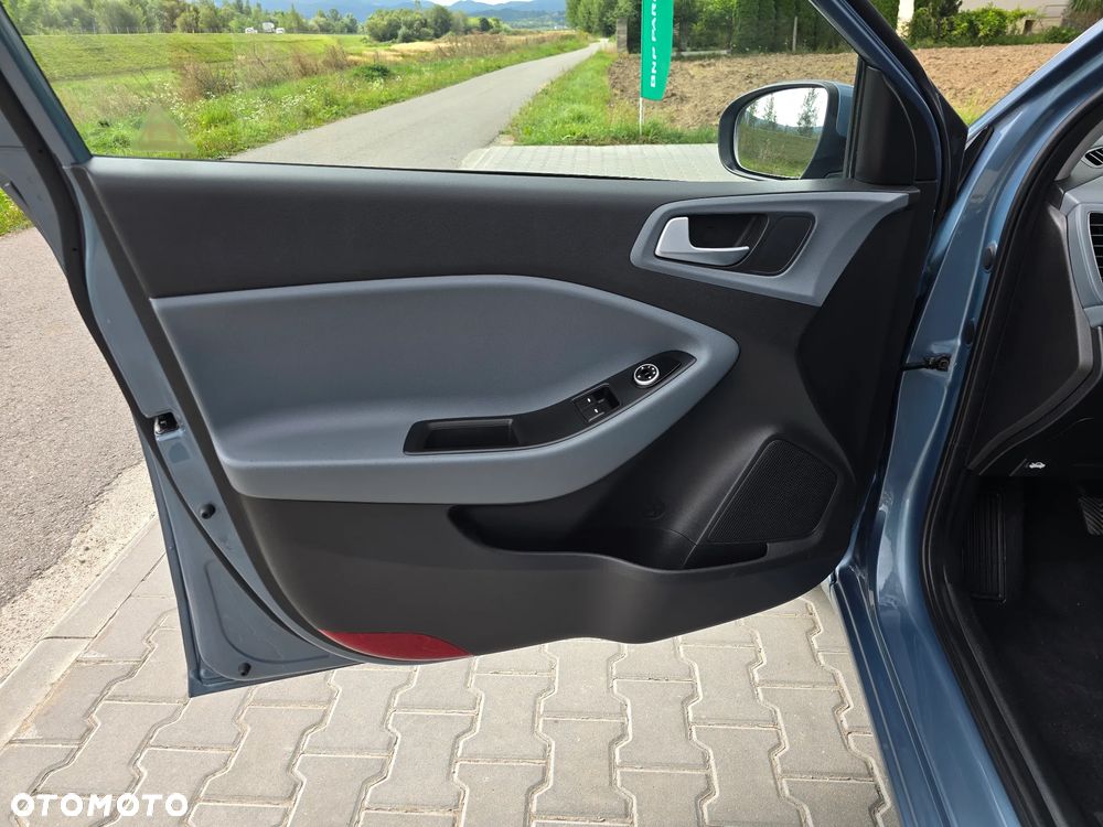 Hyundai i20 - 14