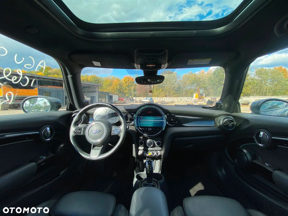 MINI Cooper - 24