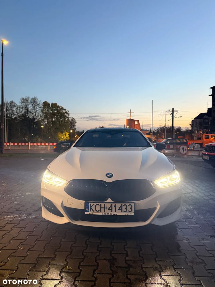 BMW Seria 8 M850i xDrive - 3