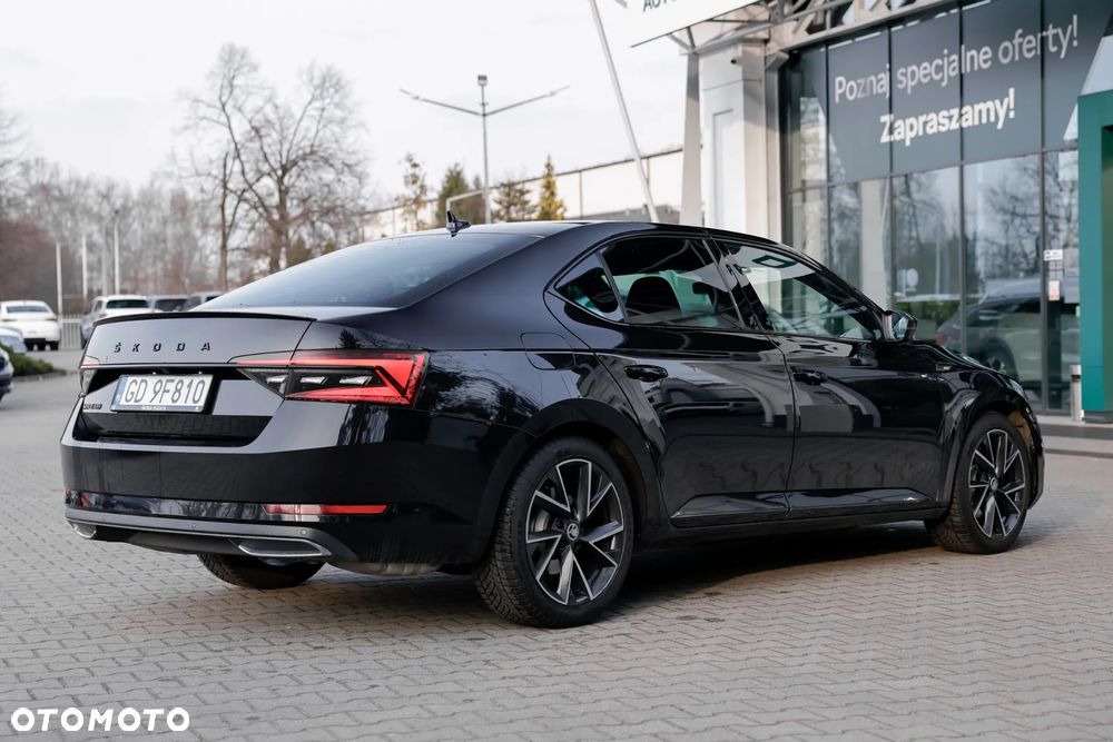 Skoda Superb 2.0 TSI Sportline DSG - 7