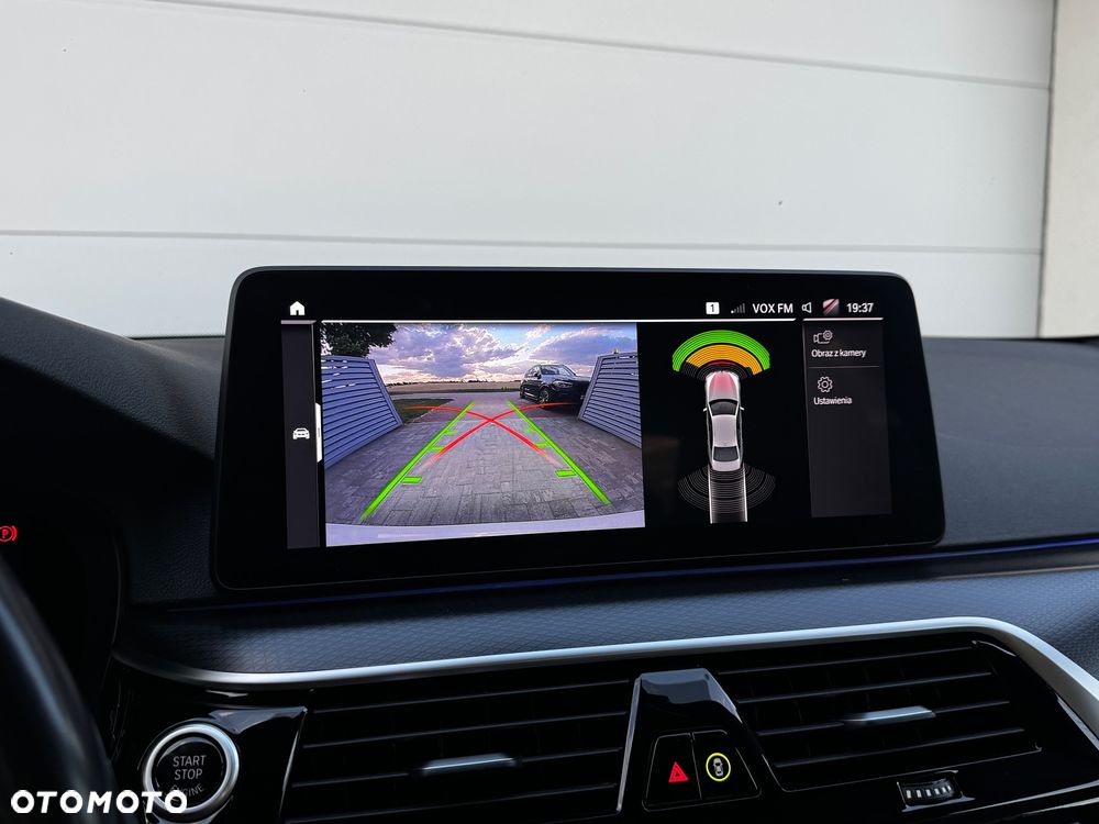 BMW Seria 5 520d xDrive MHEV M Sport sport - 27