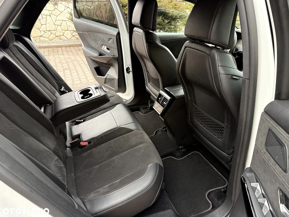 DS Automobiles DS 7 Crossback 1.6 PureTech Performance Line + - 25