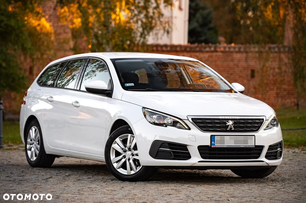 Peugeot 308 - 1