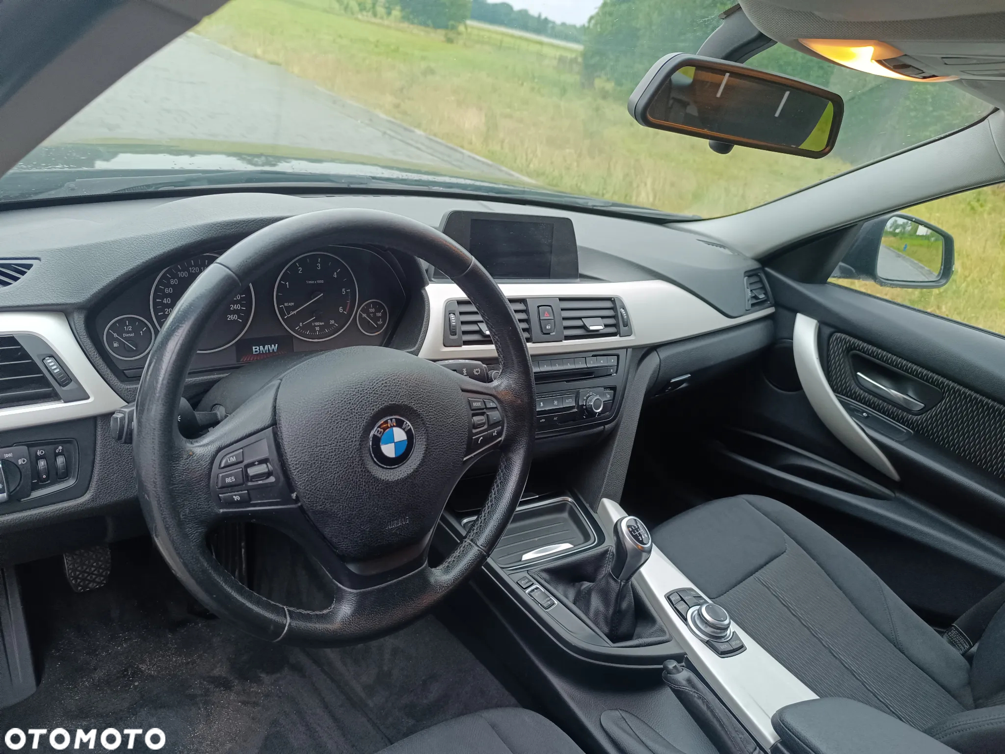 BMW Seria 3 318d - 7