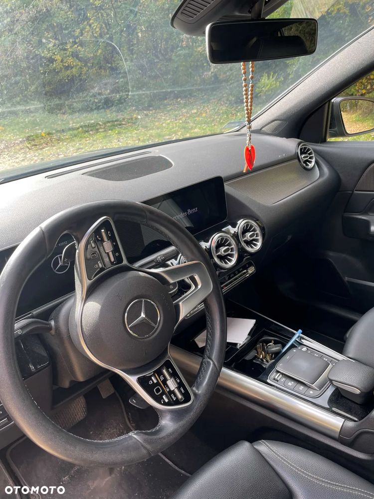 Mercedes-Benz GLA 200 Business Edition - 13