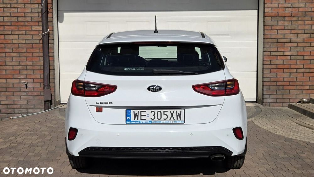 Kia Ceed 1.4 M - 9