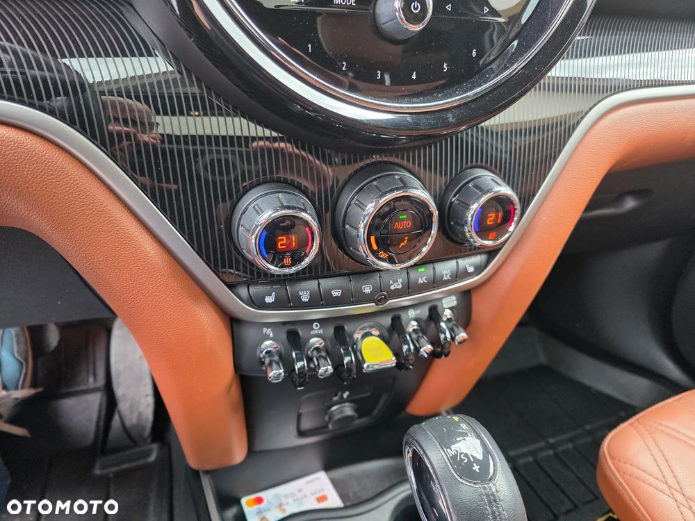 MINI Countryman Cooper SE ALL4 Shadow Edition - 16