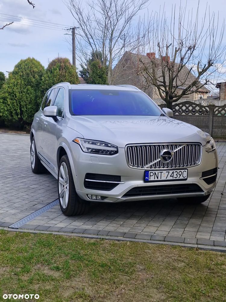 Volvo XC 90 - 25