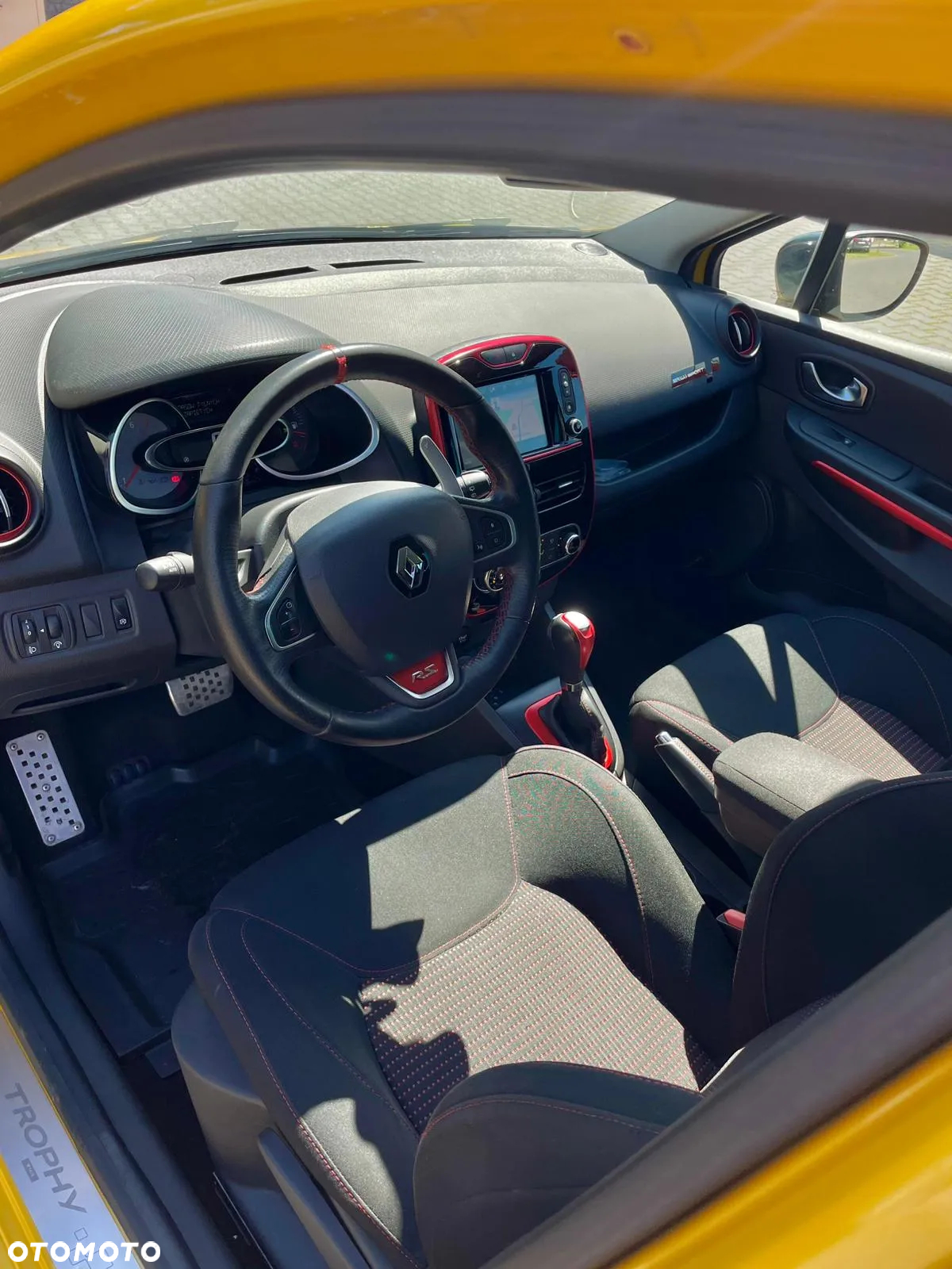 Renault Clio 1.6 R.S.Trophy 220 EDC - 6