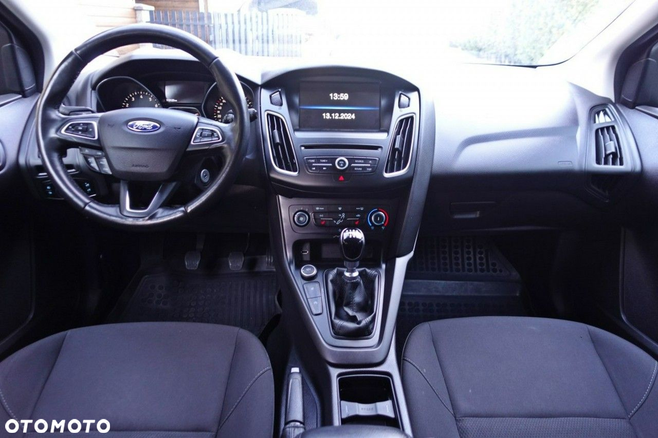Ford Focus - 14
