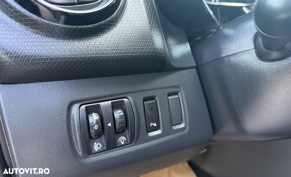 Renault Clio Energy dCi 90 Business - 36