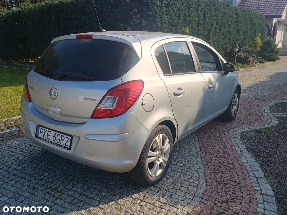 Opel Corsa - 6