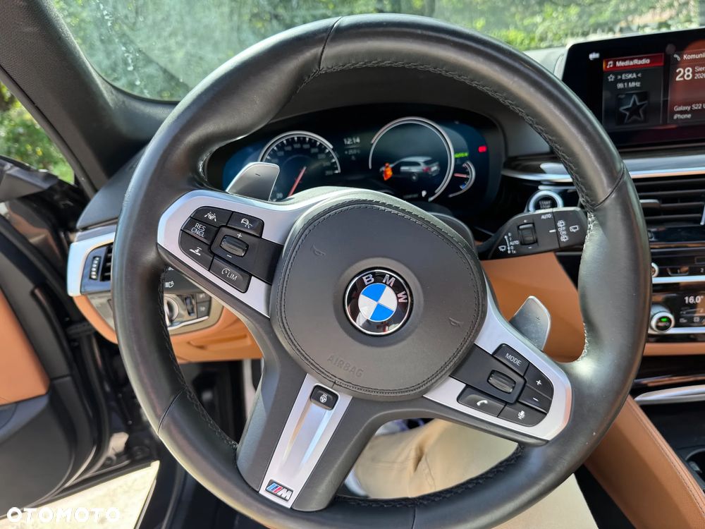 BMW Seria 5 520d M Sport Edition - 15