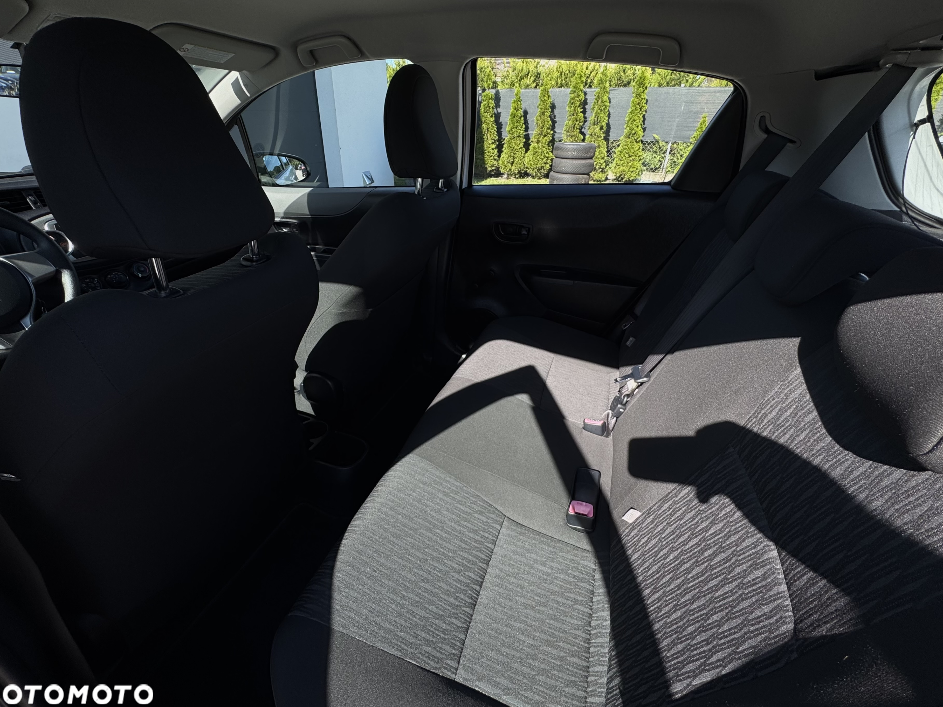Toyota Yaris 1.0 VVT-i Cool - 32