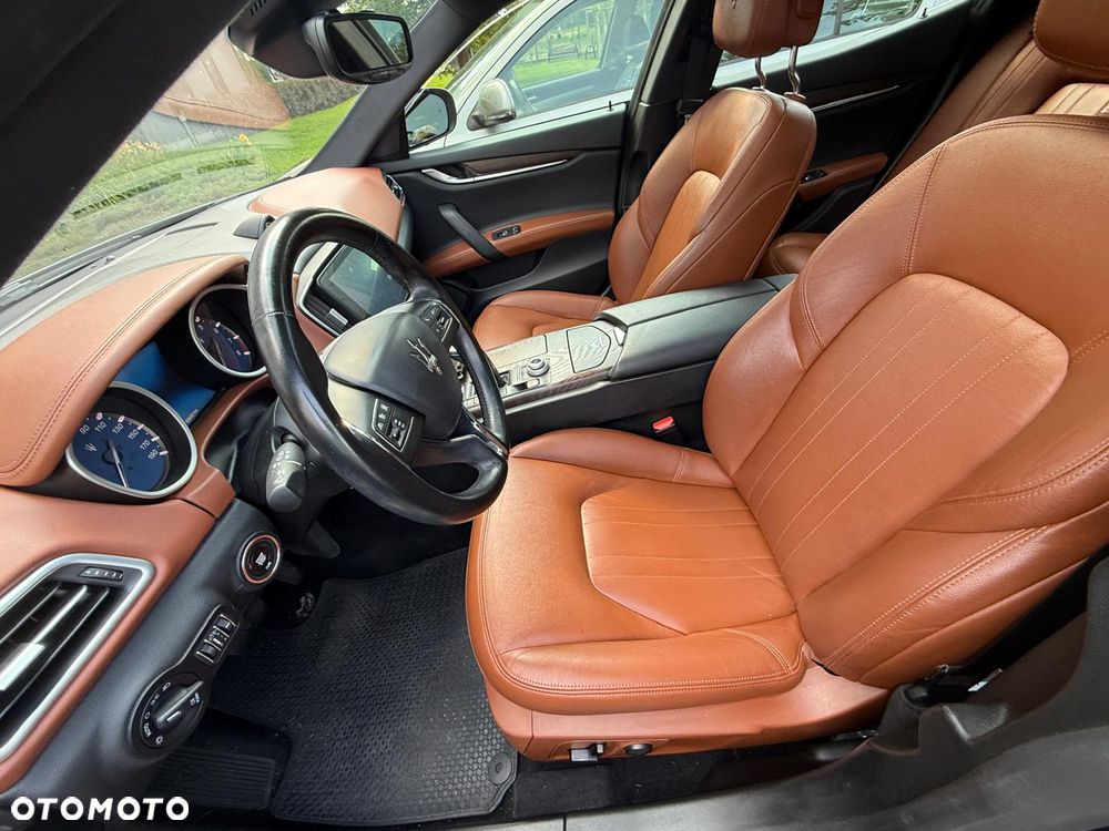Maserati Ghibli S Q4 Essence - 33