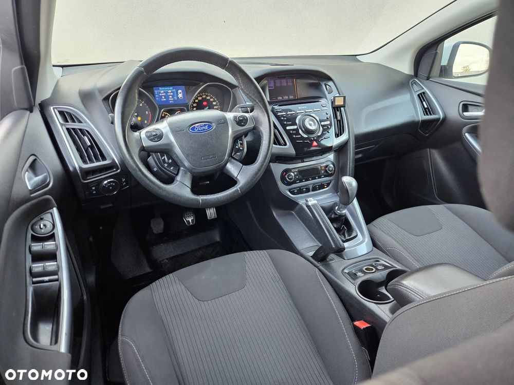 Ford Focus 2012 photo 5
