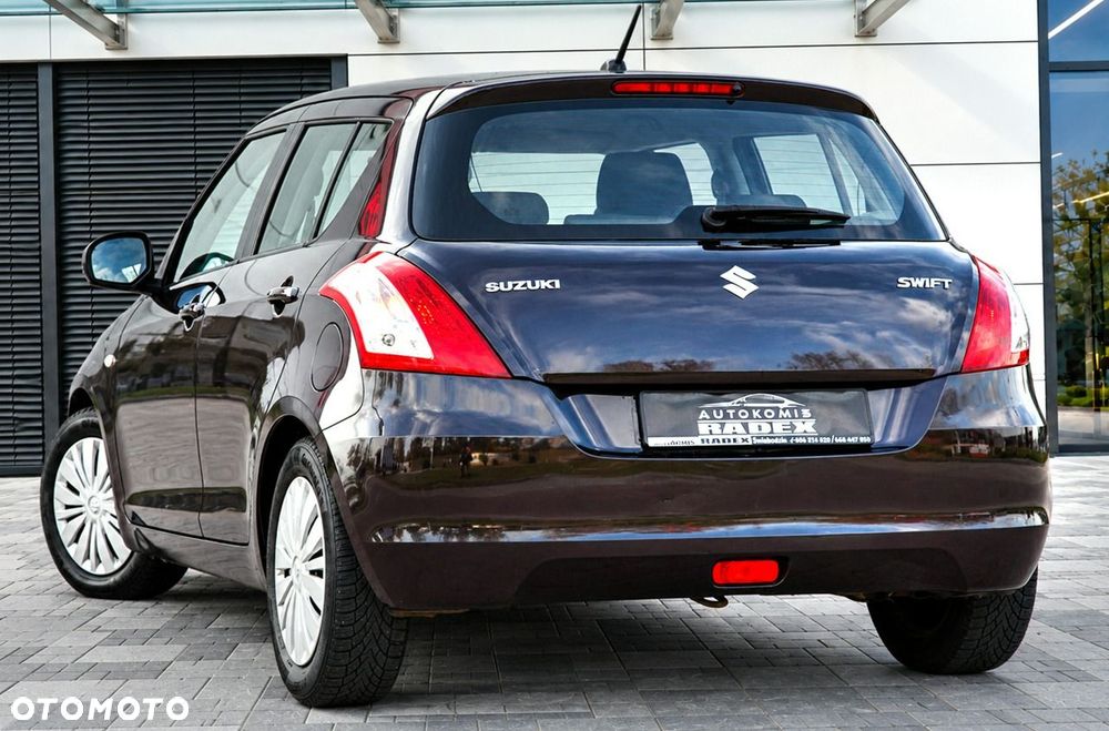 Suzuki Swift - 12