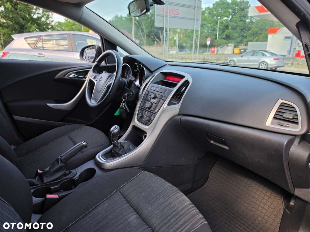 Opel Astra - 9