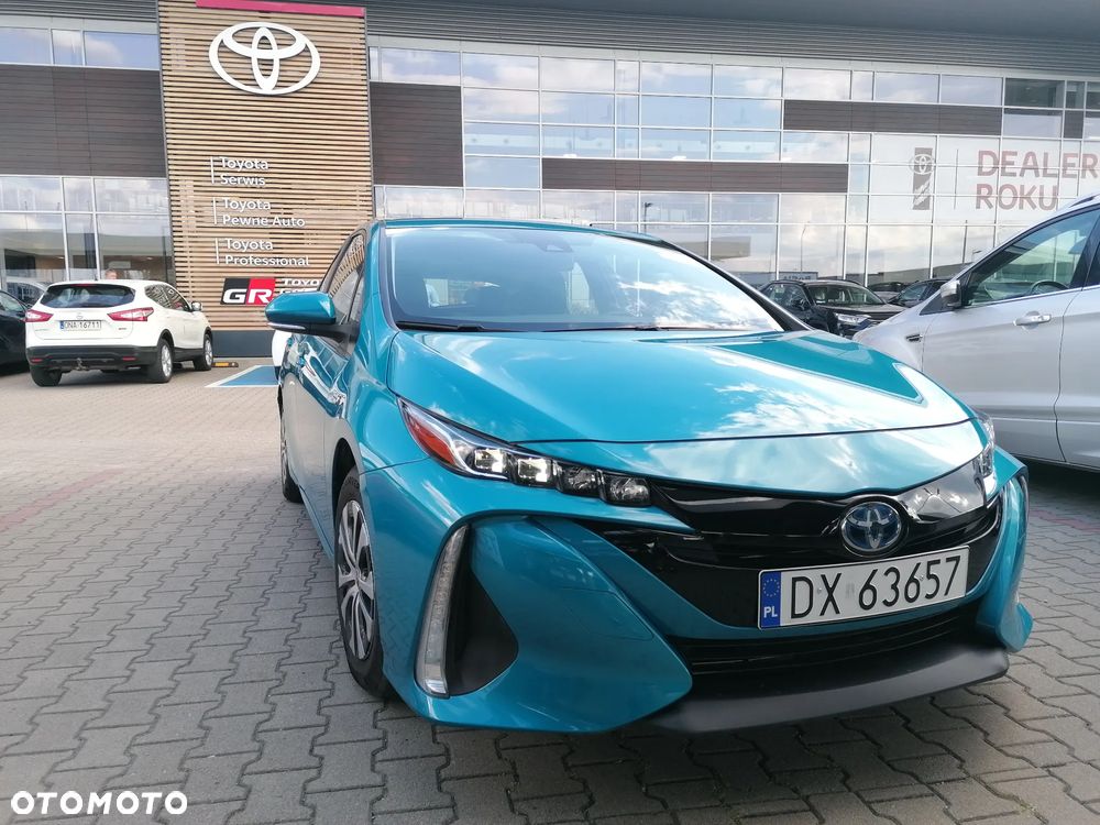 Toyota Prius Hybrid Executive - 26