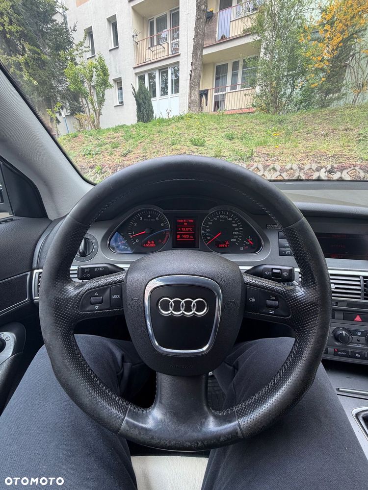 Audi A6 Limousine 2.4 - 1