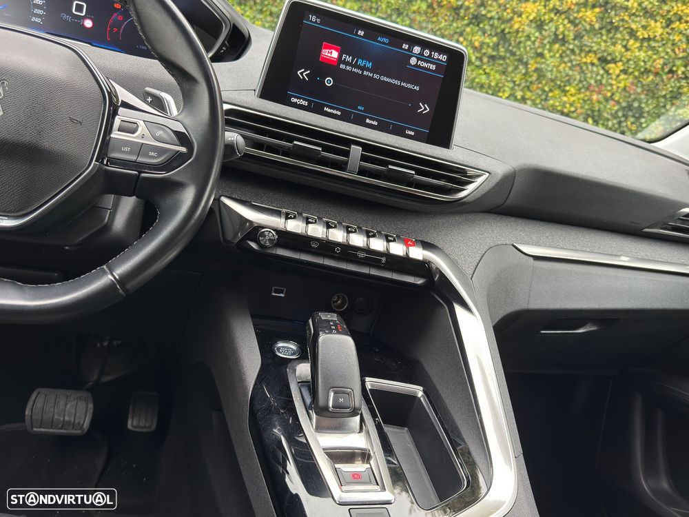 Peugeot 3008 1.2 PureTech Allure Pack EAT8 - 25