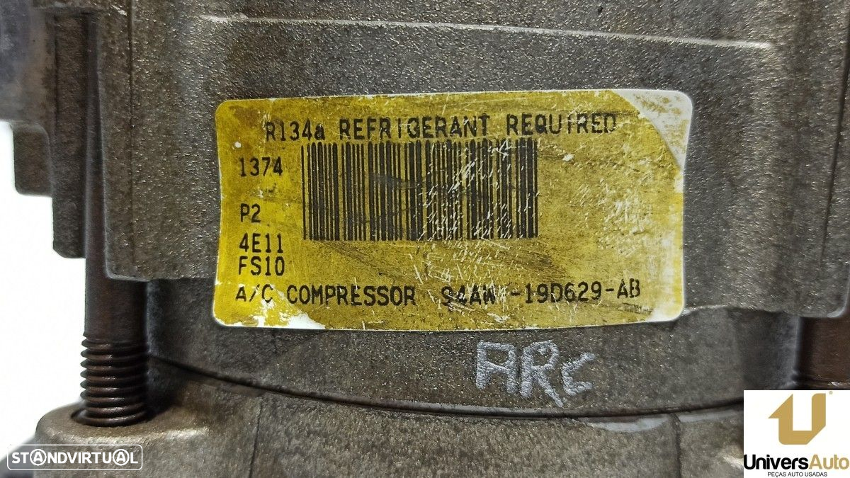 COMPRESSOR DE AR CONDICIONADO FORD ESCORT BERLINA/TURNIER CLX BERLINA - 4