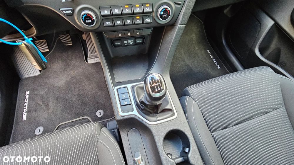 Kia Sportage 1.6 GDI L Business Line Plus 2WD - 16
