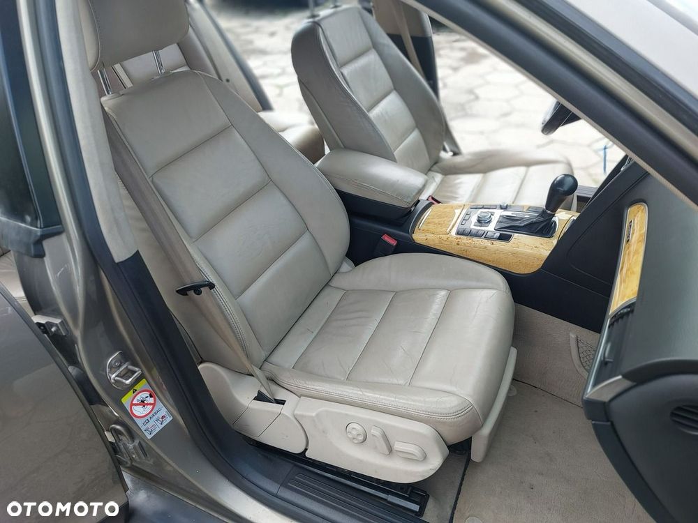 Audi A6 Avant - 17