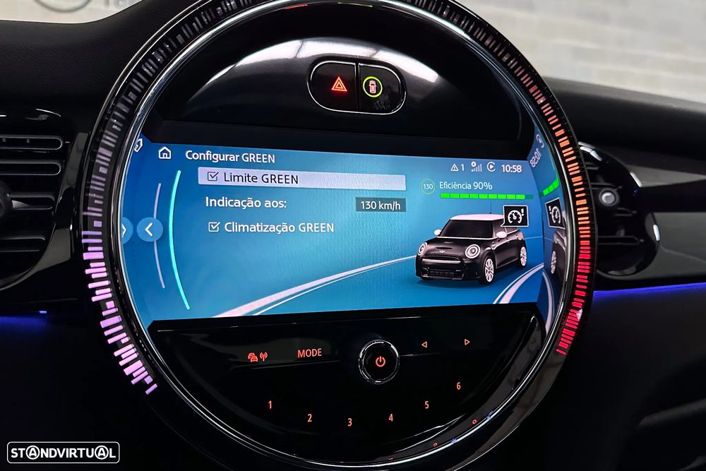 MINI 5 Portas Cooper S Premium JCW Auto - 28