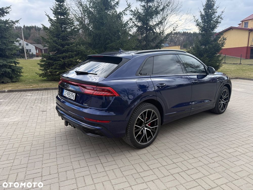 Audi Q8 - 6