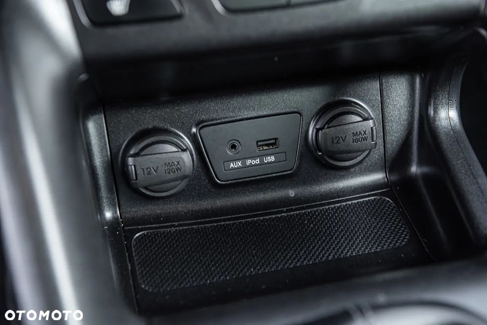 Hyundai ix35 1.7 CRDi 2WD blue Finale Silver - 21