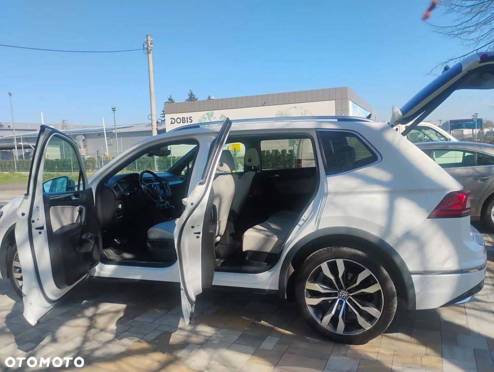 Volkswagen Tiguan Allspace 2.0 TSI 4Mot Highline DSG - 24