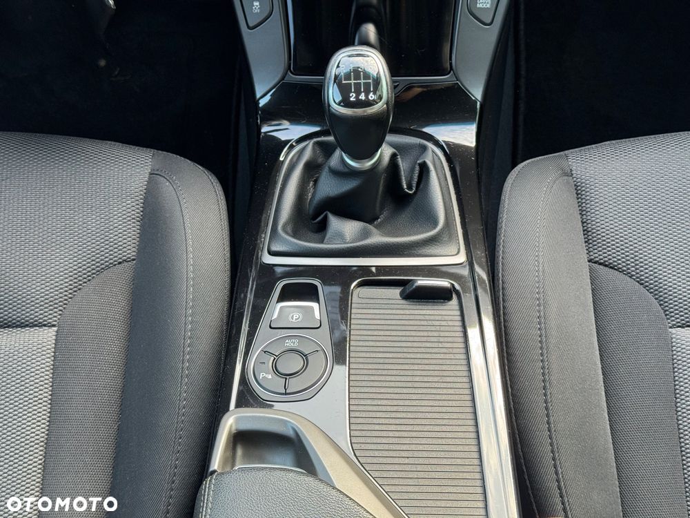 Hyundai i40 Kombi blue 1.6 Space - 22