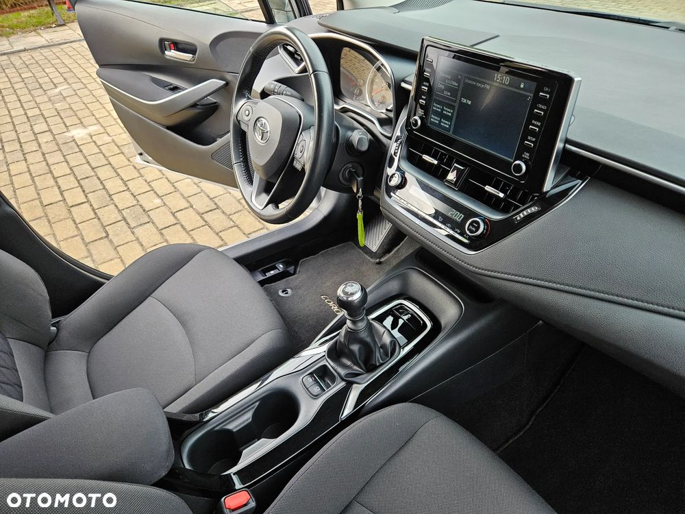 Toyota Corolla 1.5 Comfort - 34