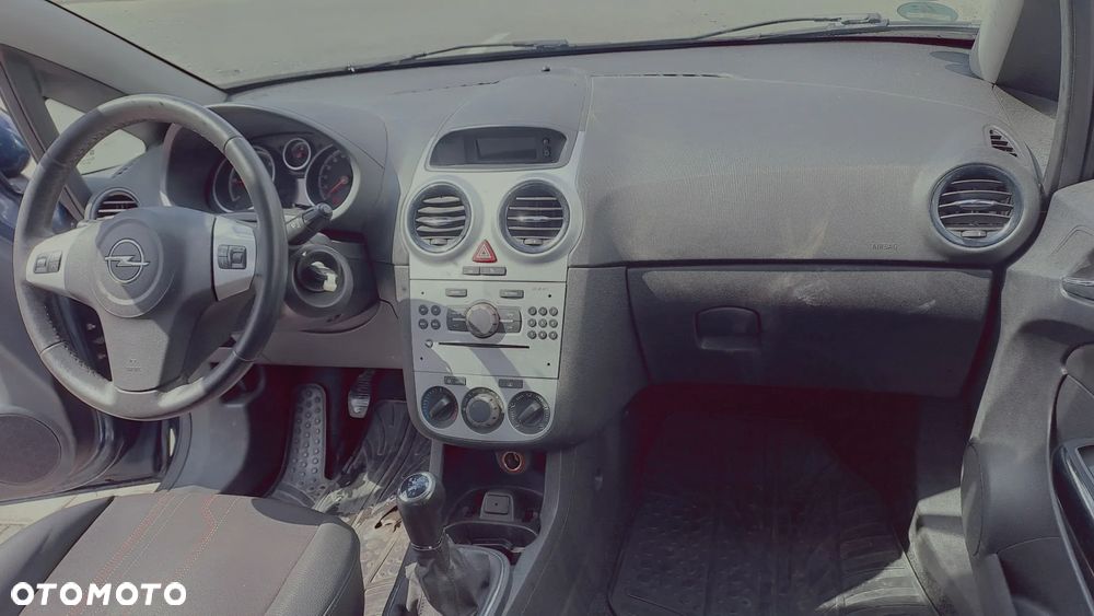Opel Corsa 1.3 CDTI Cosmo - 13