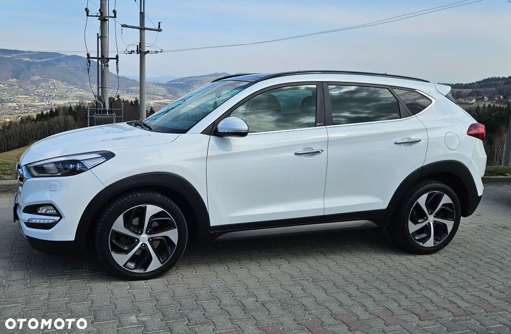 Hyundai Tucson 2.0 CRDI 4WD Automatik Premium - 1