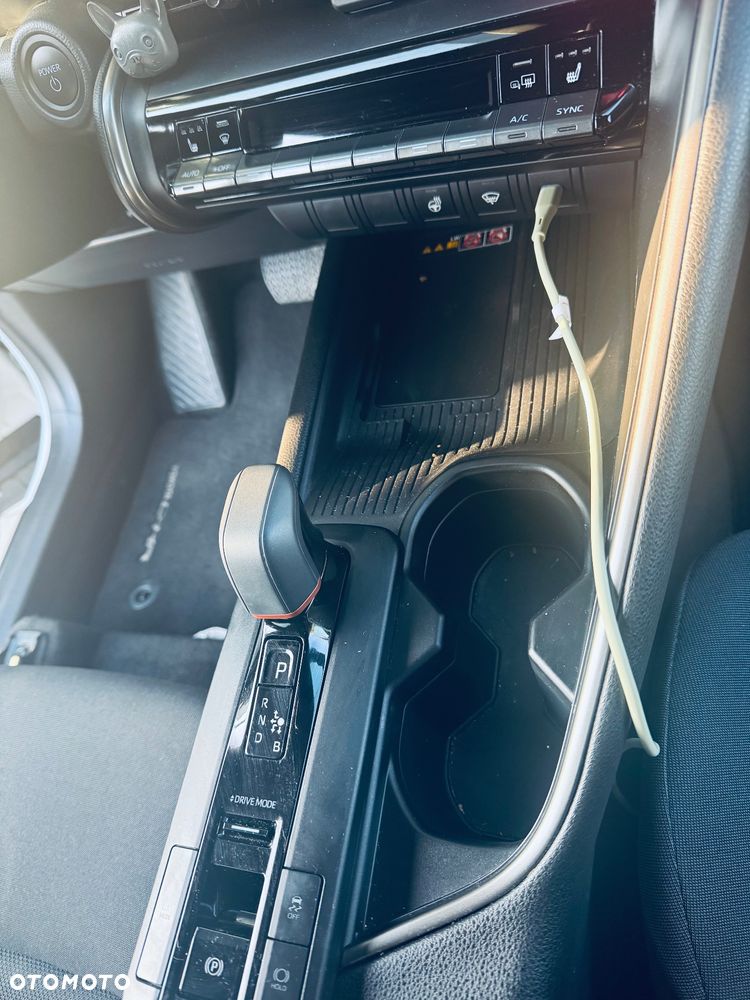 Toyota C-HR - 10
