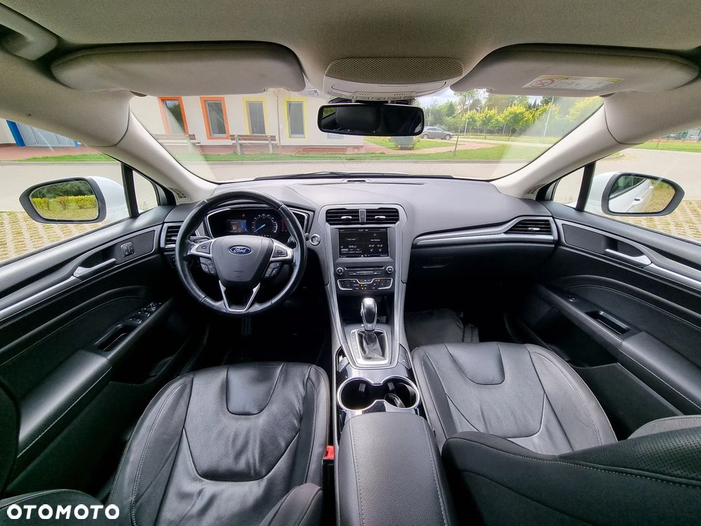 Ford Mondeo - 23