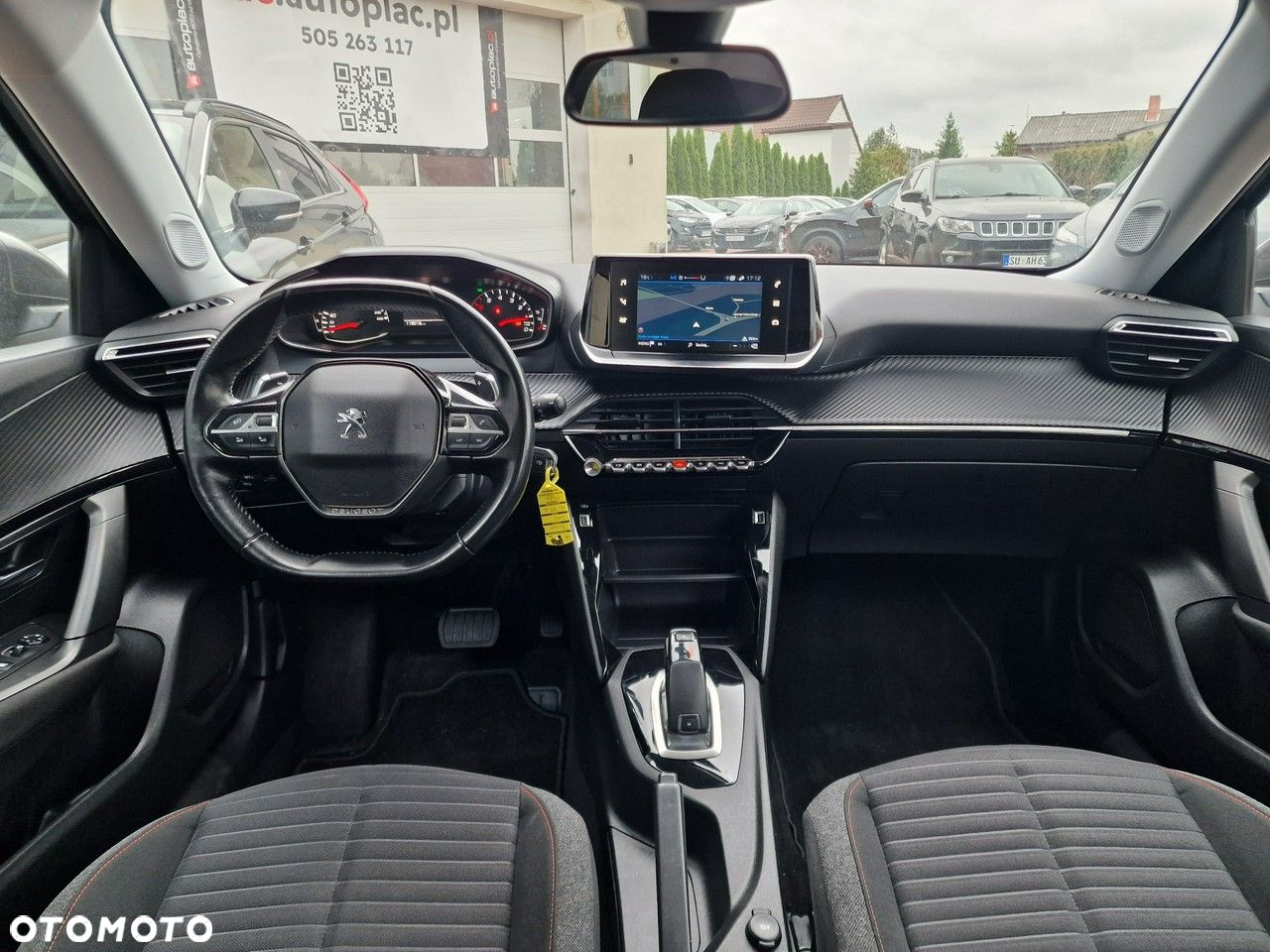 Peugeot 2008 1.2 PureTech Active Pack S&S EAT8 - 17