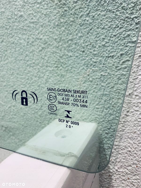 Szyba boczna lewa przód HONDA CIVIC 2001- - 2