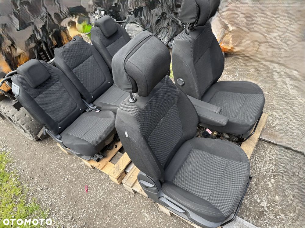 Fotele kanapa komplet Peugeot 5008 I OE - 2