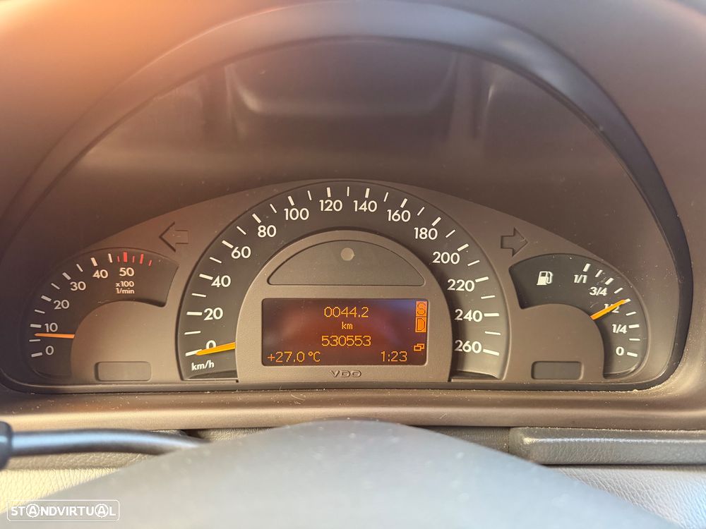 Mercedes-Benz C 220 - 22