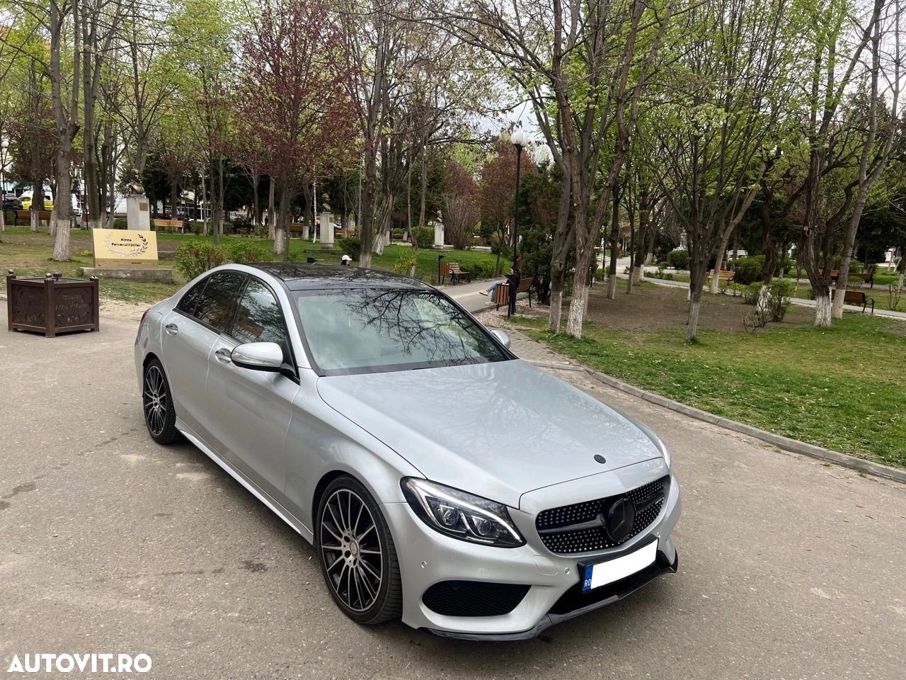Mercedes-Benz C 400 4Matic T 7G-TRONIC AMG Line - 1