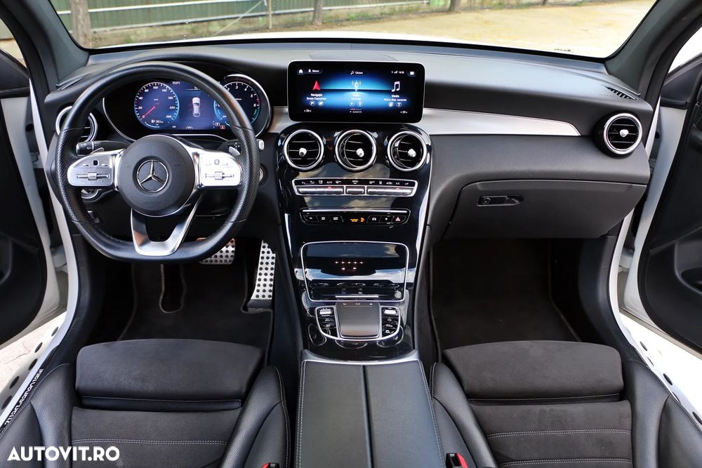 Mercedes-Benz GLC 300 de 4Matic 9G-TRONIC AMG Line Plus - 14