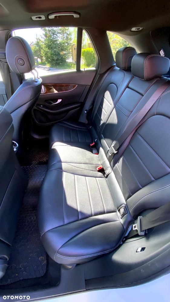 Mercedes-Benz GLC 300 4Matic 9G-TRONIC - 14