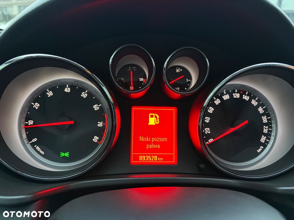 Opel Insignia 2.0 Turbo 4x4 Automatik Design Edition - 19