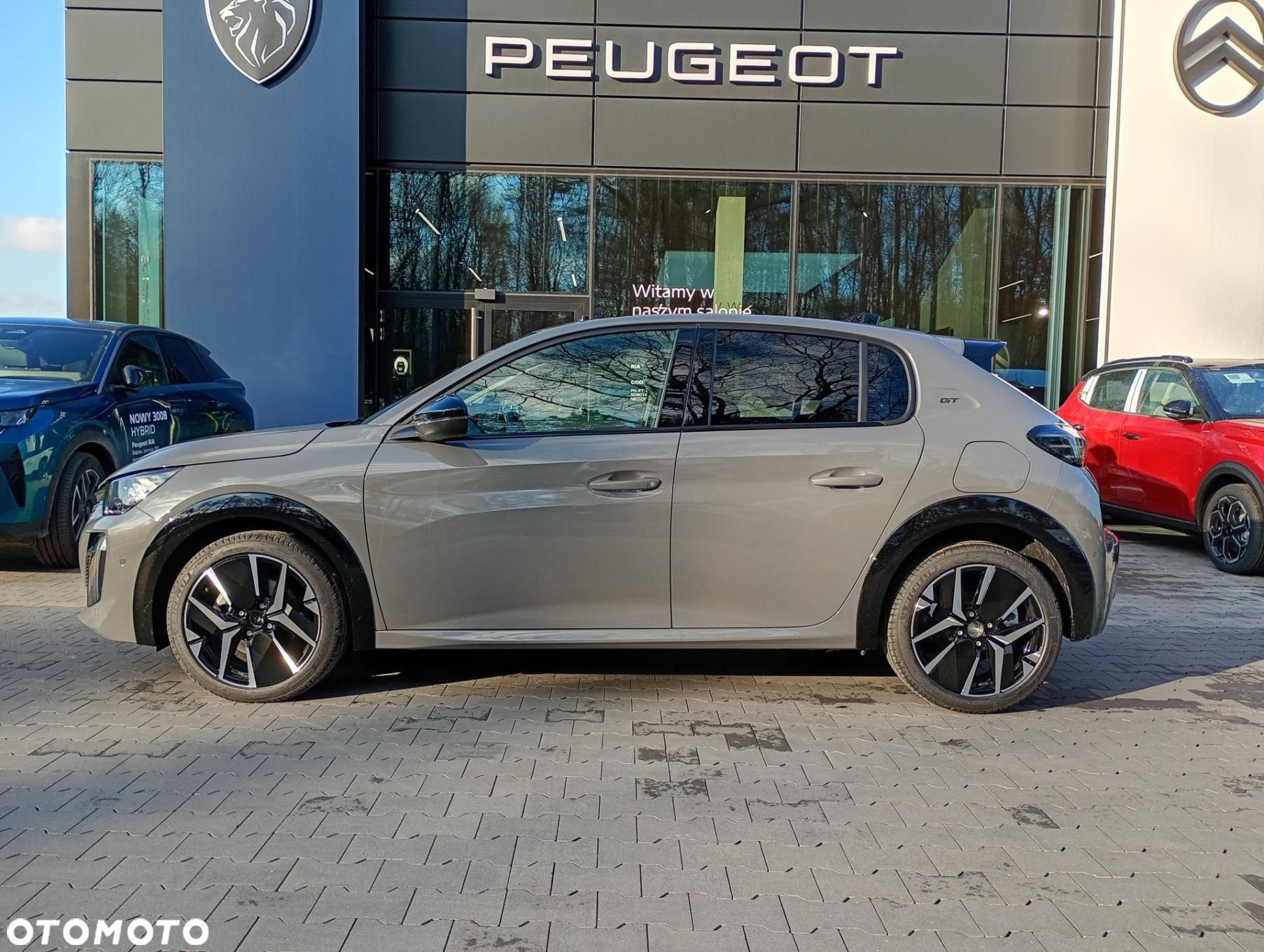 Peugeot 208 - 2