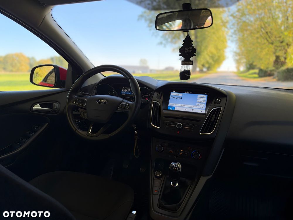 Ford Focus - 12